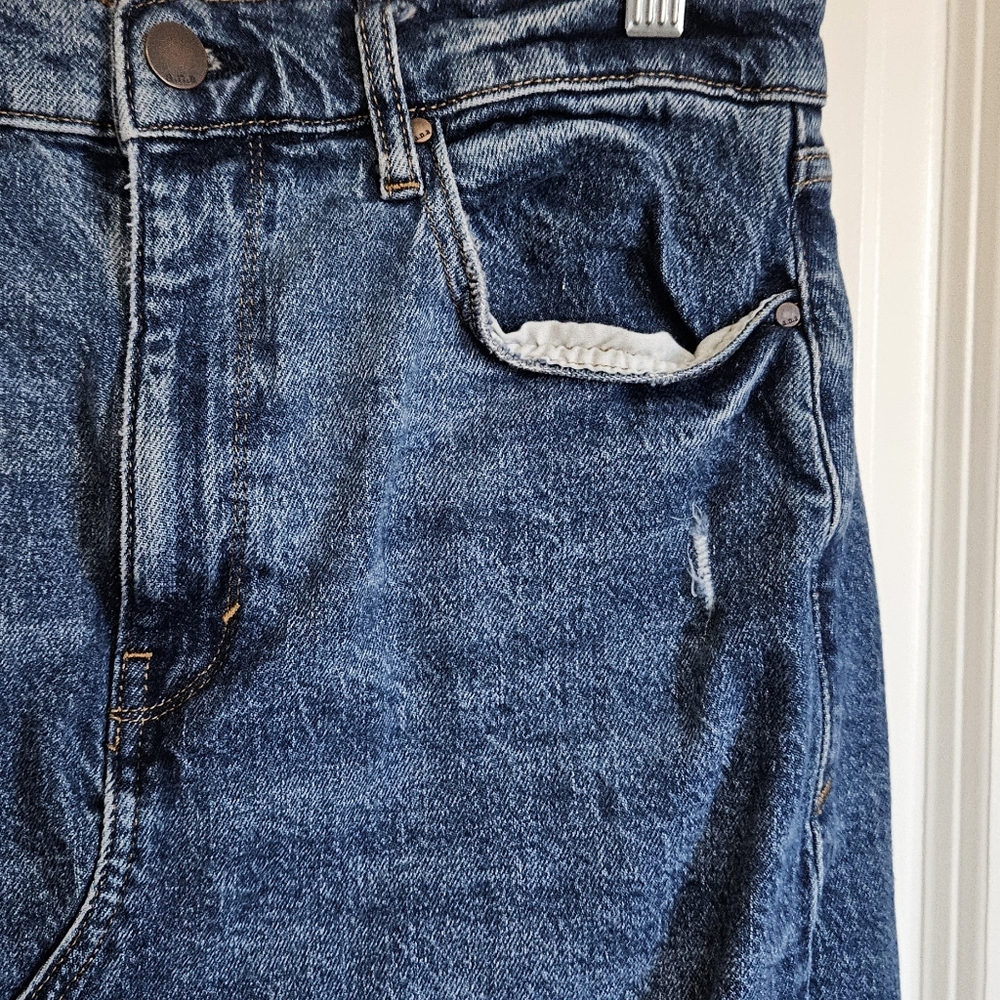 A.N.A. Denim Distressed High-Rise Mini Skirt Size 8 - Picture 5 of 8